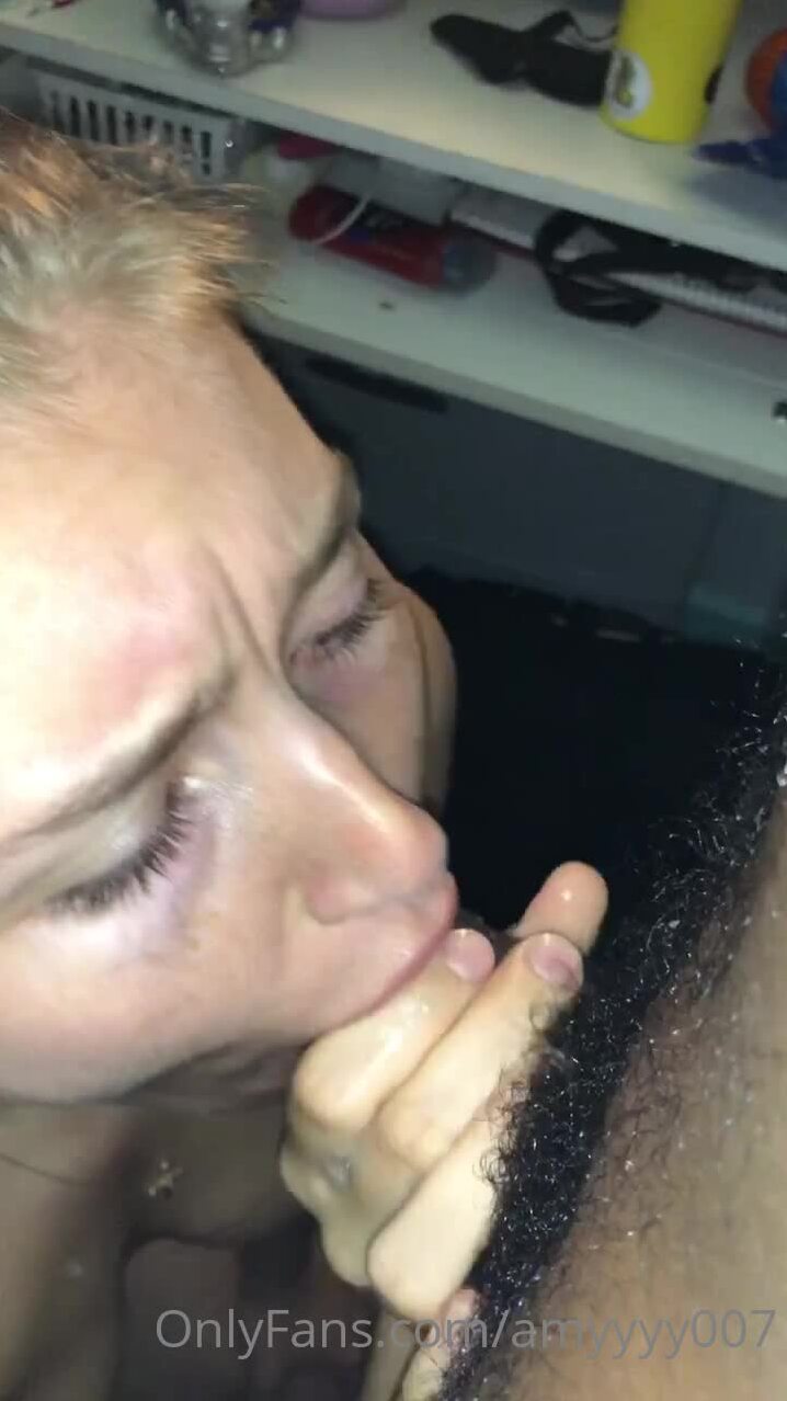 So much inside my mouth - amyyyy007 - OnlyLAMA